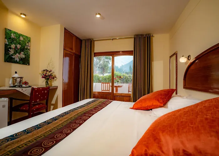 Agustos Hotel Urubamba