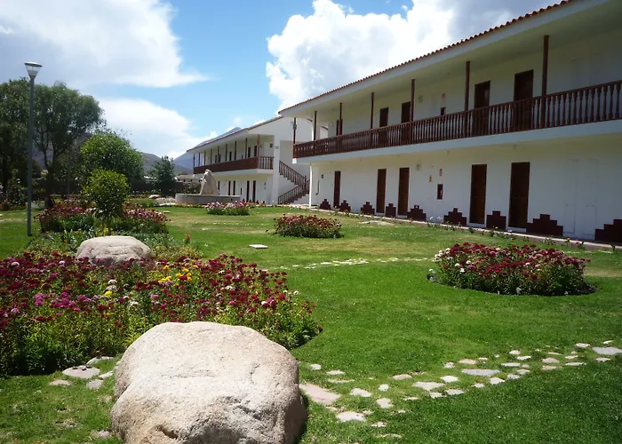 Agustos Hotel